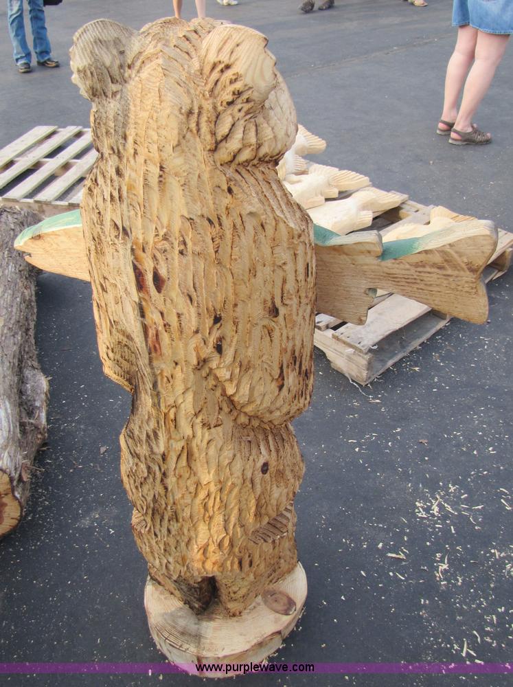 image for item 1006 Bear holding a fish chainsaw art carving