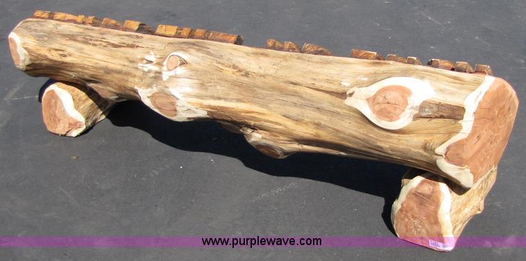 image for item 7185 Home on the range log chainsaw art carving