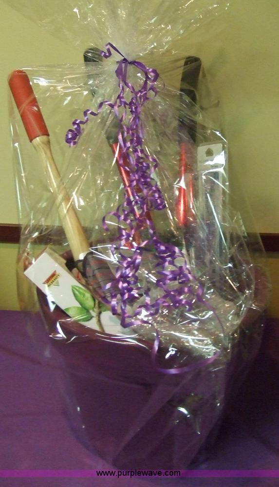 image for item 1207 "Gardner's Dream"