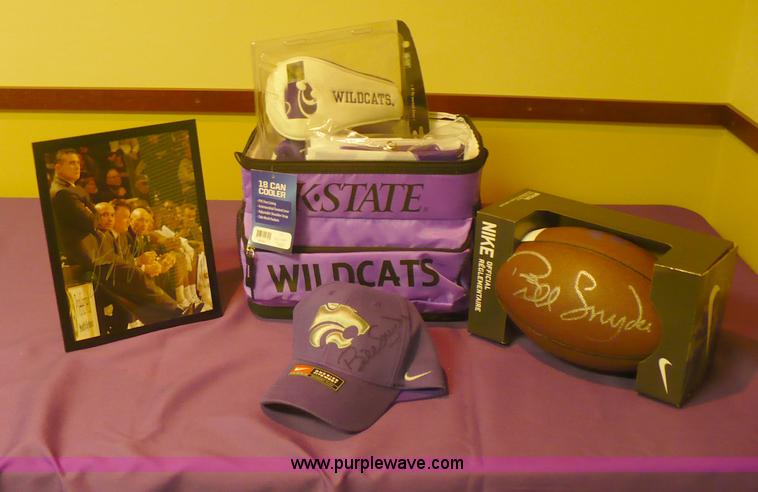 image for item 1219 "The Ultimate K-State Fan"