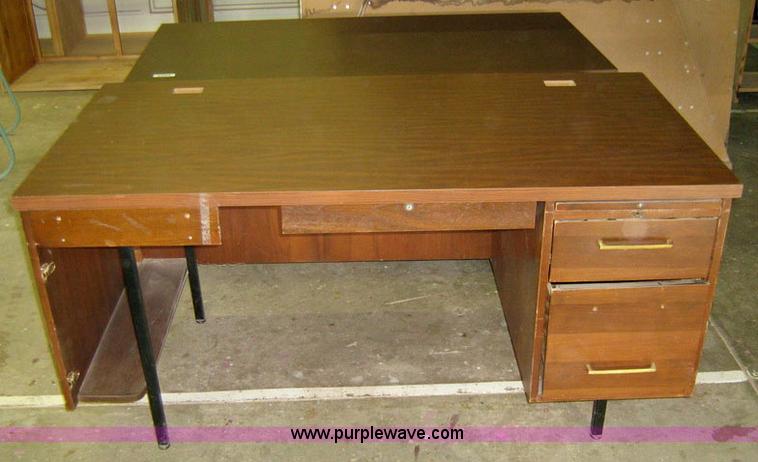 image for item 1004 (2) desks