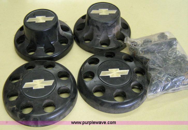 image for item 1008 Reflective safety triangles