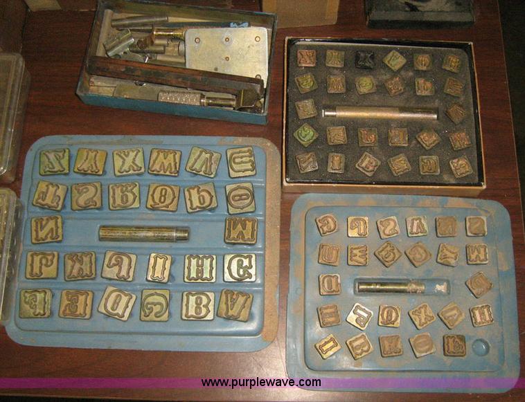 image for item 1012 Assorted leather working supplies