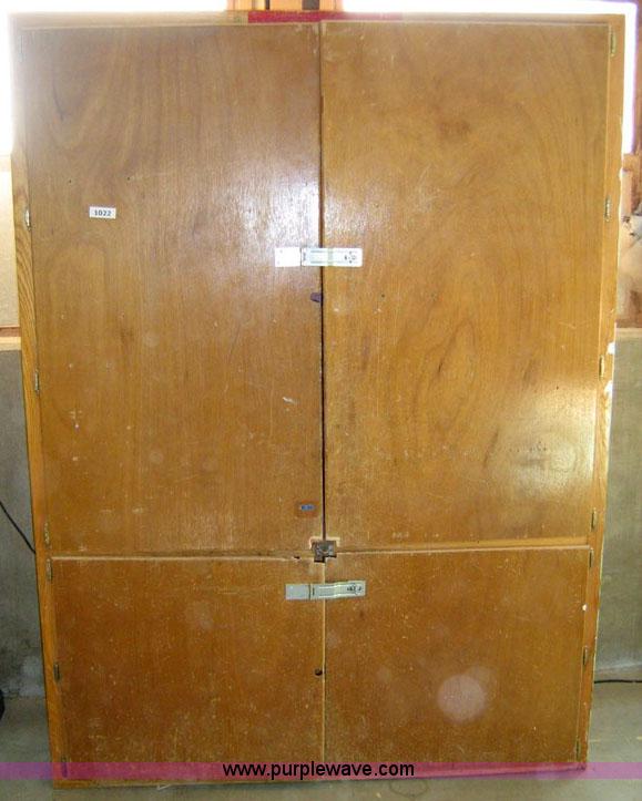 image for item 1022 Wood tool cabinet