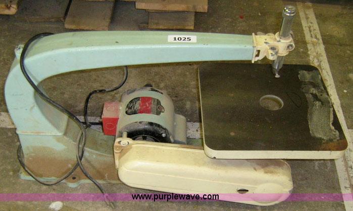 image for item 1025 Rockwell 1/3hp scroll saw