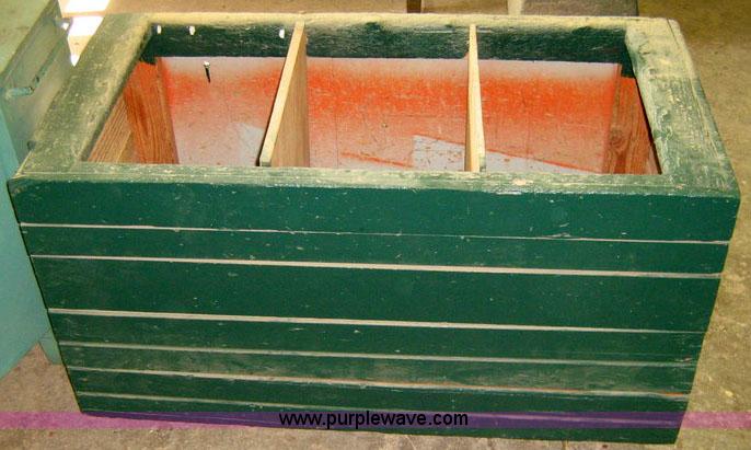 image for item 1026 (3) cabinets