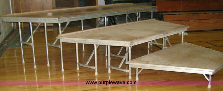 image for item 1033 (18) risers