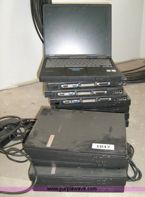 image for item 1047 (16) Compaq Armada M700 computers