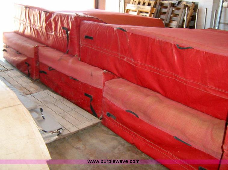 image for item 1051 Five section Pro-Pit pole vault pit