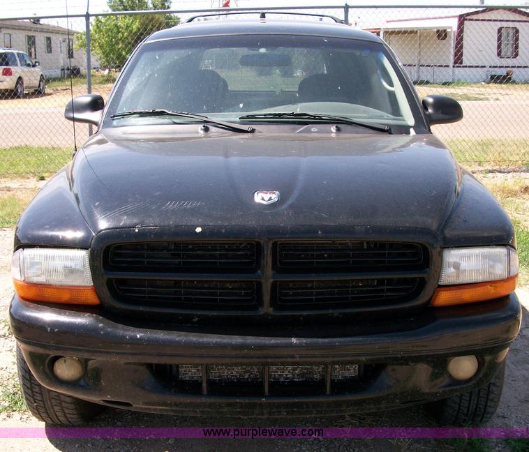 image for item 1100 2001 Dodge Durango