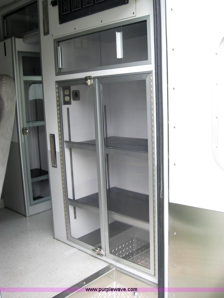 image for item 2017 1996 Ford E350 ambulance