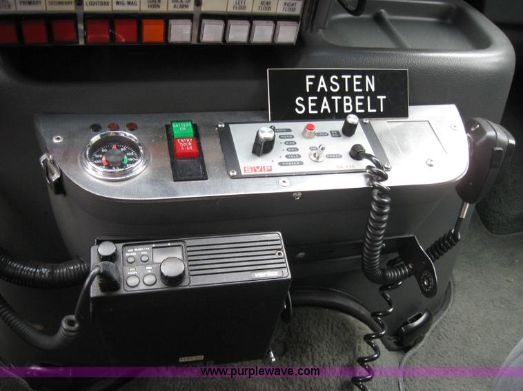 image for item 2017 1996 Ford E350 ambulance