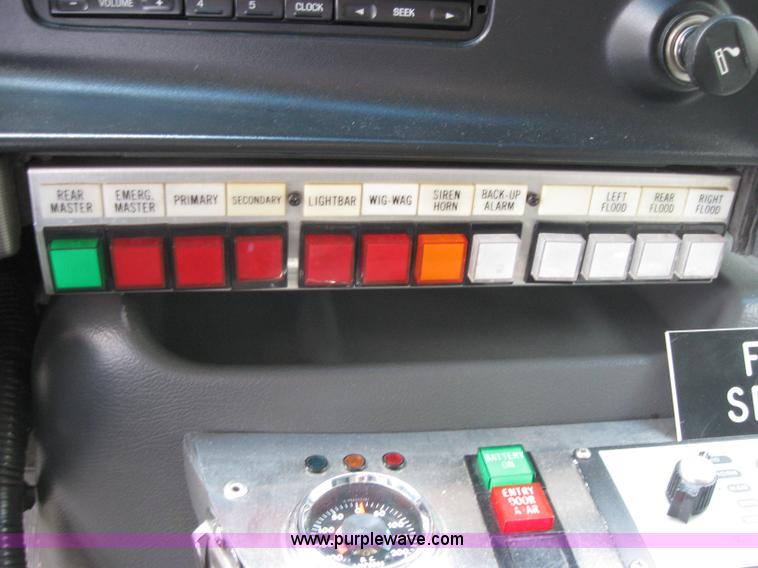 image for item 2017 1996 Ford E350 ambulance