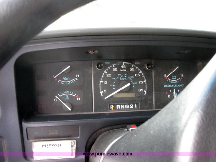 image for item 2017 1996 Ford E350 ambulance