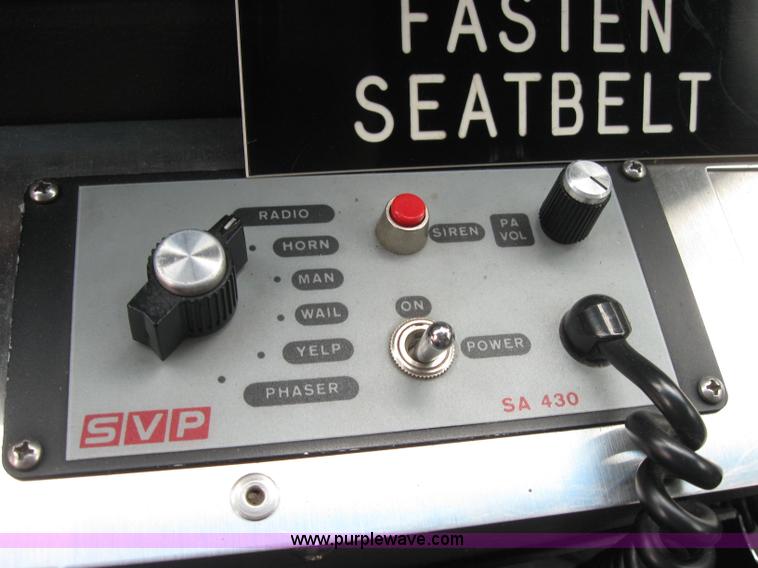 image for item 2017 1996 Ford E350 ambulance