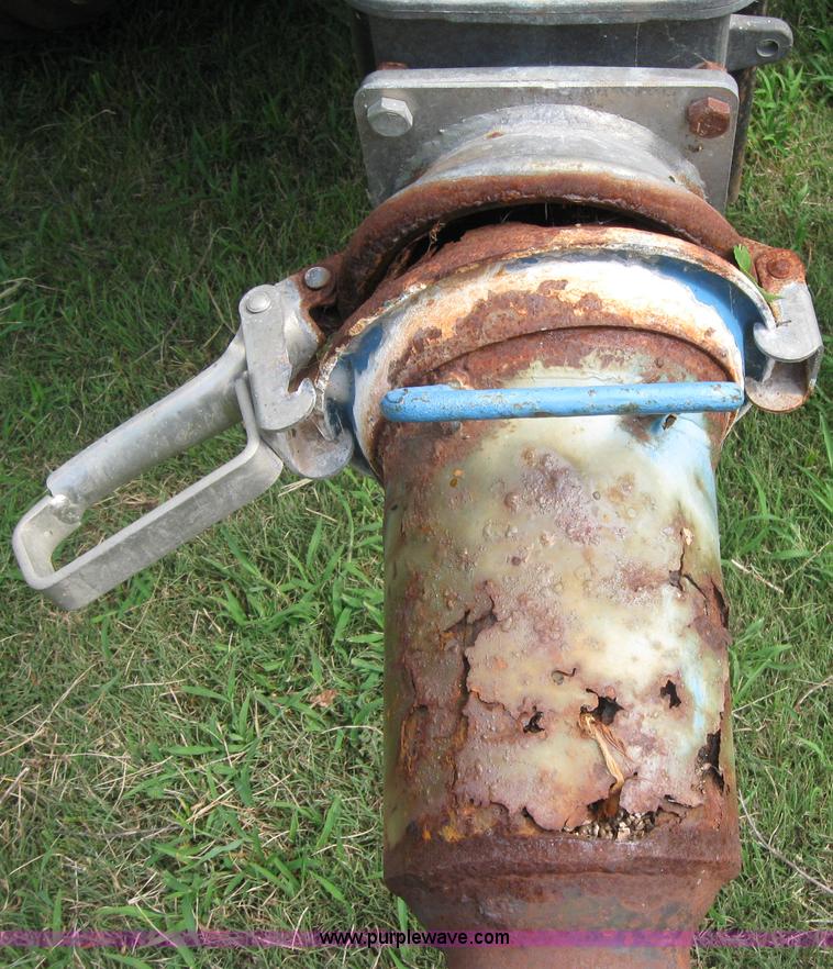 image for item 2039 Clay 2250 honey wagon