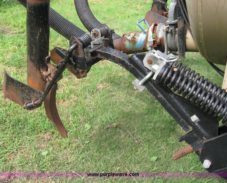 image for item 2039 Clay 2250 honey wagon