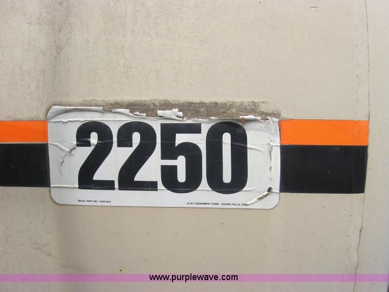 image for item 2039 Clay 2250 honey wagon