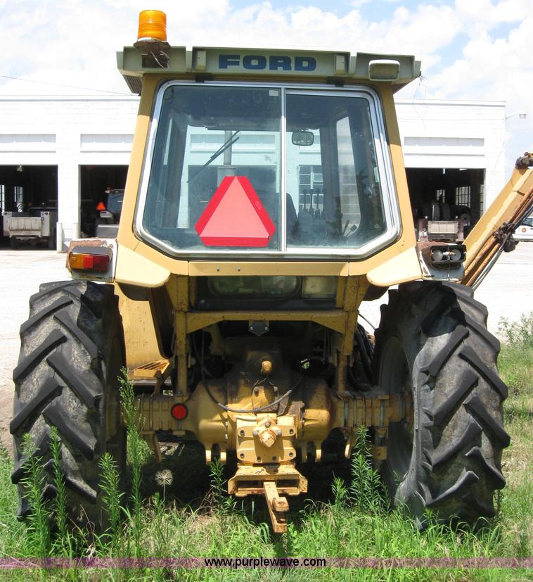 image for item 2049 Tiger Special 6620 with 52" side mower