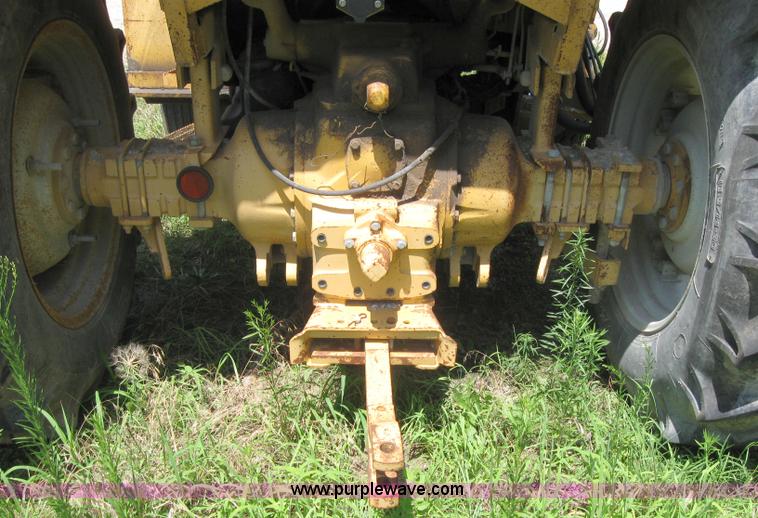 image for item 2049 Tiger Special 6620 with 52" side mower