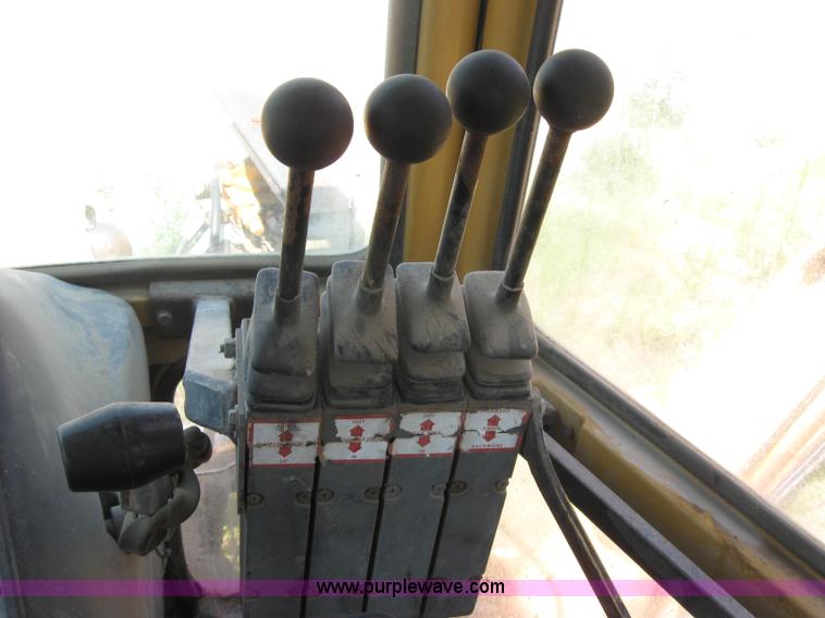 image for item 2049 Tiger Special 6620 with 52" side mower