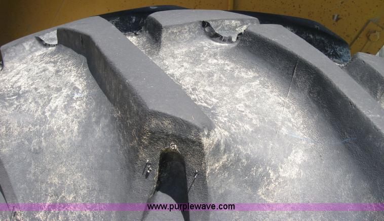 image for item 2049 Tiger Special 6620 with 52" side mower