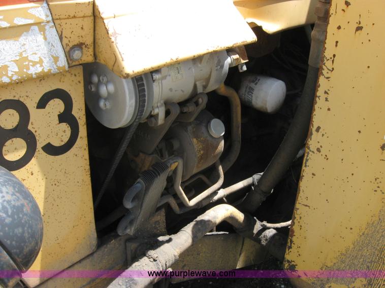 image for item 2049 Tiger Special 6620 with 52" side mower