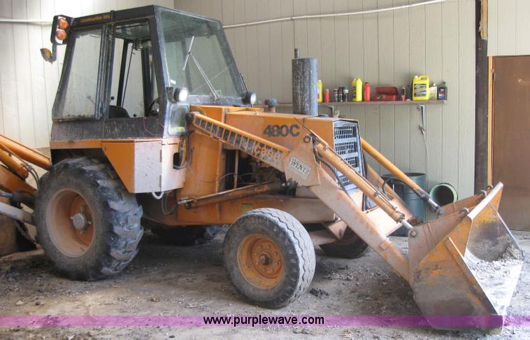 image for item 2195 1977 Case 480C backhoe