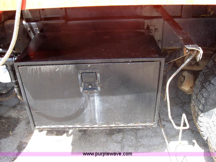 image for item 2196 1989 Ford Conventional LNT800F dump truck