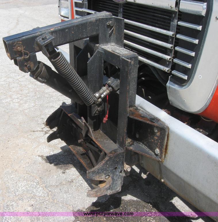 image for item 2196 1989 Ford Conventional LNT800F dump truck