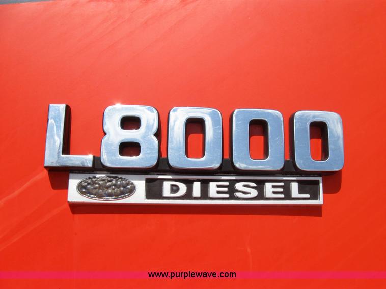 image for item 2196 1989 Ford Conventional LNT800F dump truck