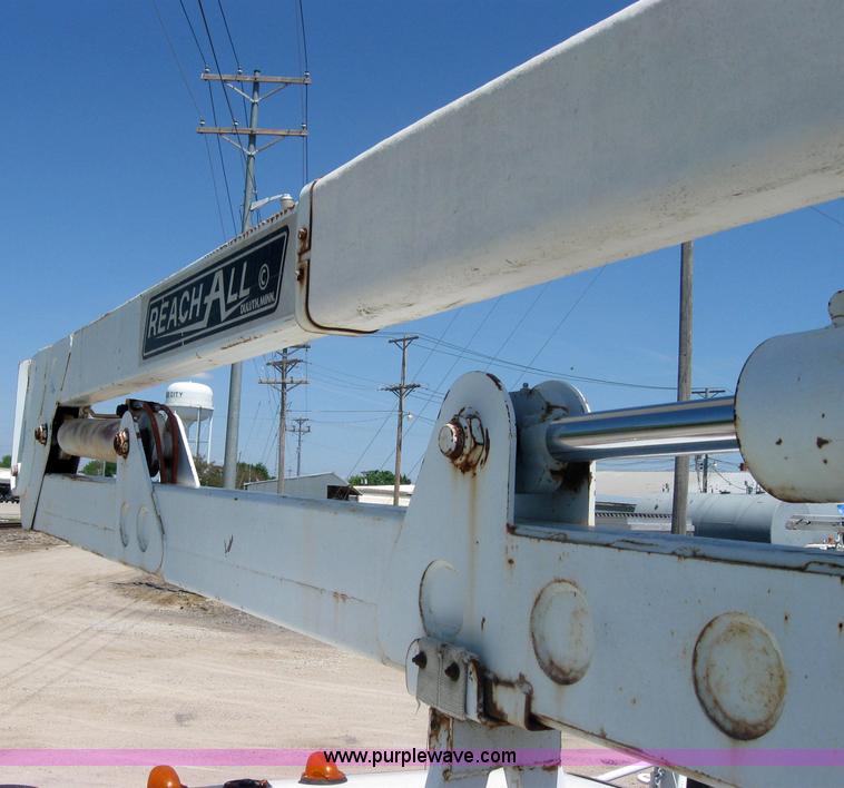 image for item 2198 1976 Chevrolet Custom Deluxe 30 pole truck