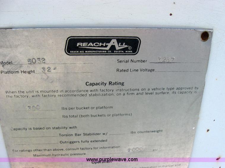 image for item 2198 1976 Chevrolet Custom Deluxe 30 pole truck