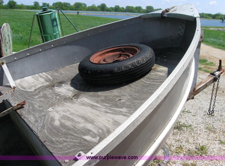 image for item 2200 14' Rich Line aluminum V-bottom boat