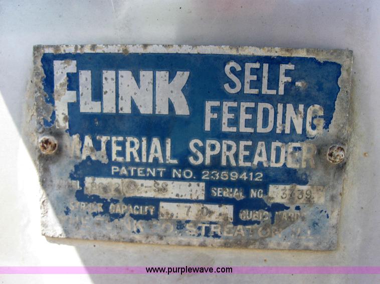 image for item 2206 Fink stainless steel self feeding spreader
