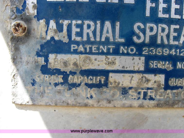 image for item 2206 Fink stainless steel self feeding spreader