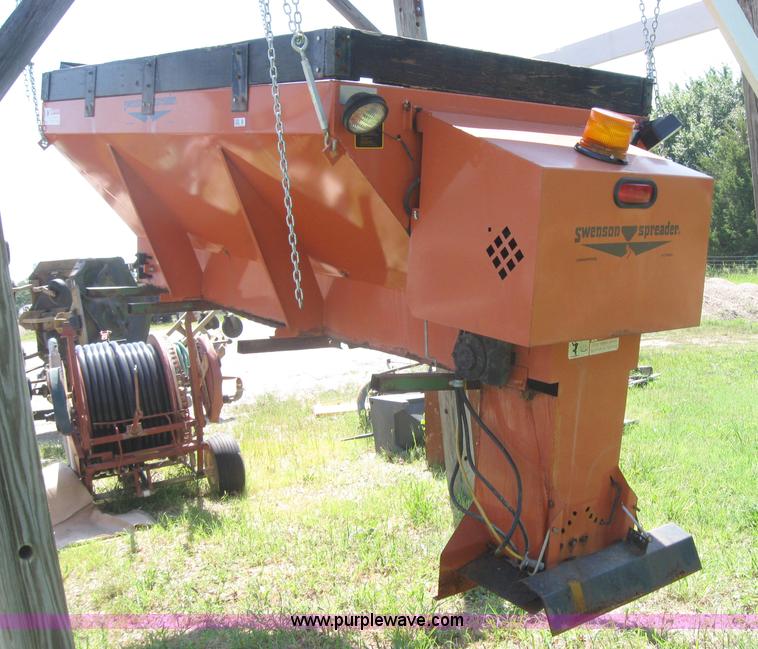 image for item 2509 Swenson spreader box