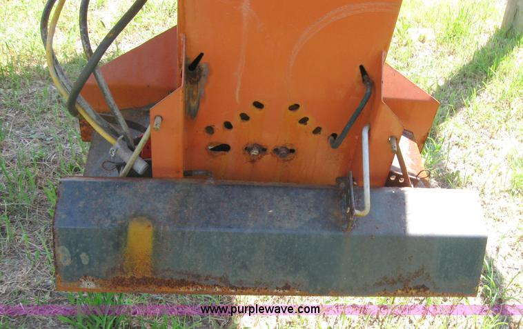 image for item 2509 Swenson spreader box