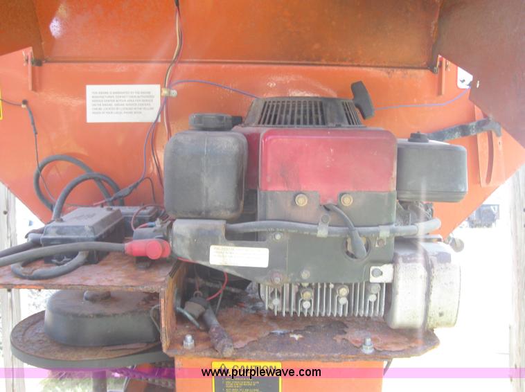 image for item 2509 Swenson spreader box