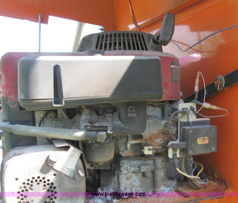 image for item 2509 Swenson spreader box