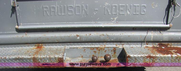 image for item 4655 1994 Ford F250 XL pickup truck