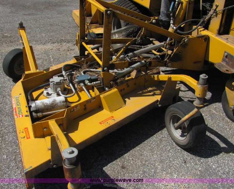 image for item 4699 2002 Hustler 4600 mower