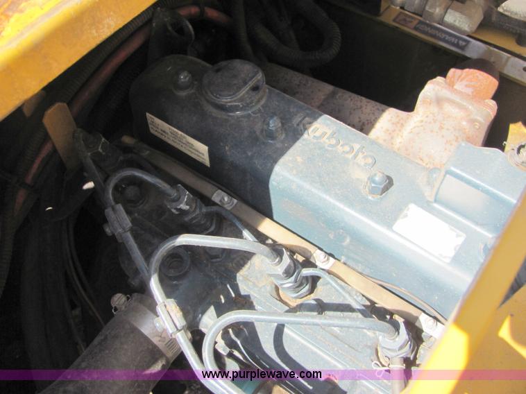 image for item 4701 2004 Hustler 4600 mower