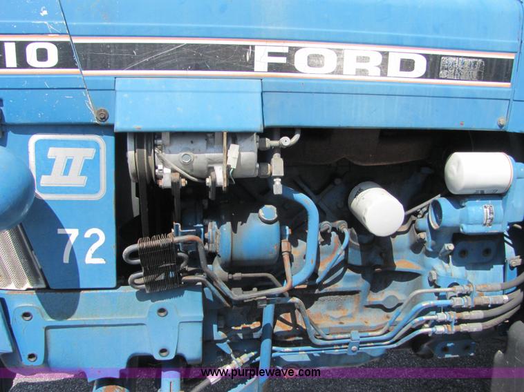 image for item 4704 1986 Ford 6610 tractor