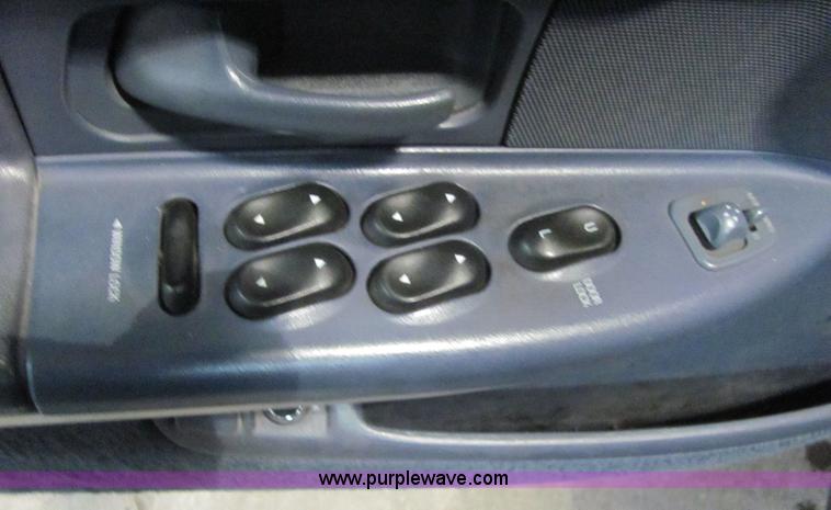 image for item 4750 1998 Ford Crown Victoria Police Interceptor