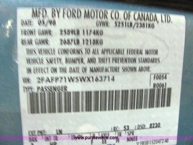 image for item 4750 1998 Ford Crown Victoria Police Interceptor