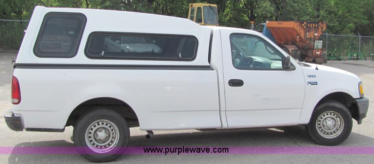 image for item 6480 1997 Ford F150 pickup truck