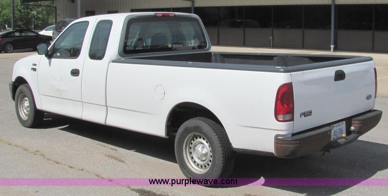 image for item 6483 1997 Ford F150 XL extended cab pickup truck
