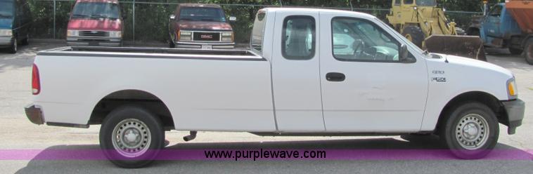 image for item 6483 1997 Ford F150 XL extended cab pickup truck
