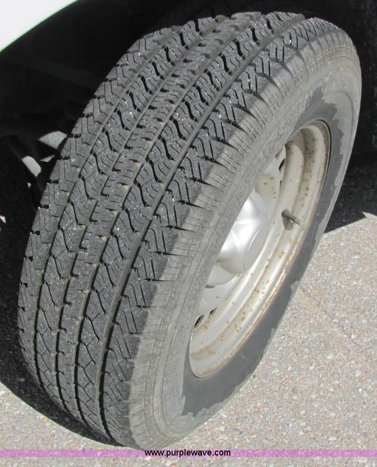 image for item 6483 1997 Ford F150 XL extended cab pickup truck